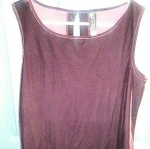 Tank top wine or dark plum